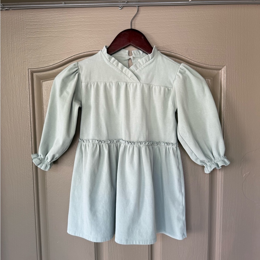 Vignette Girls Pale Green Tiered Long Sleeve Dress 4T Similar to Quincy Mae